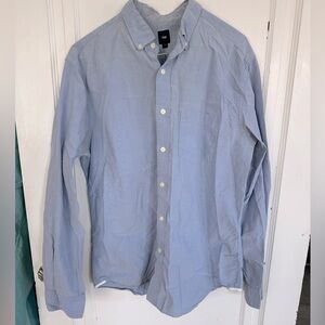 🔵4 for $30 Blue button down Gap Men’s shirt